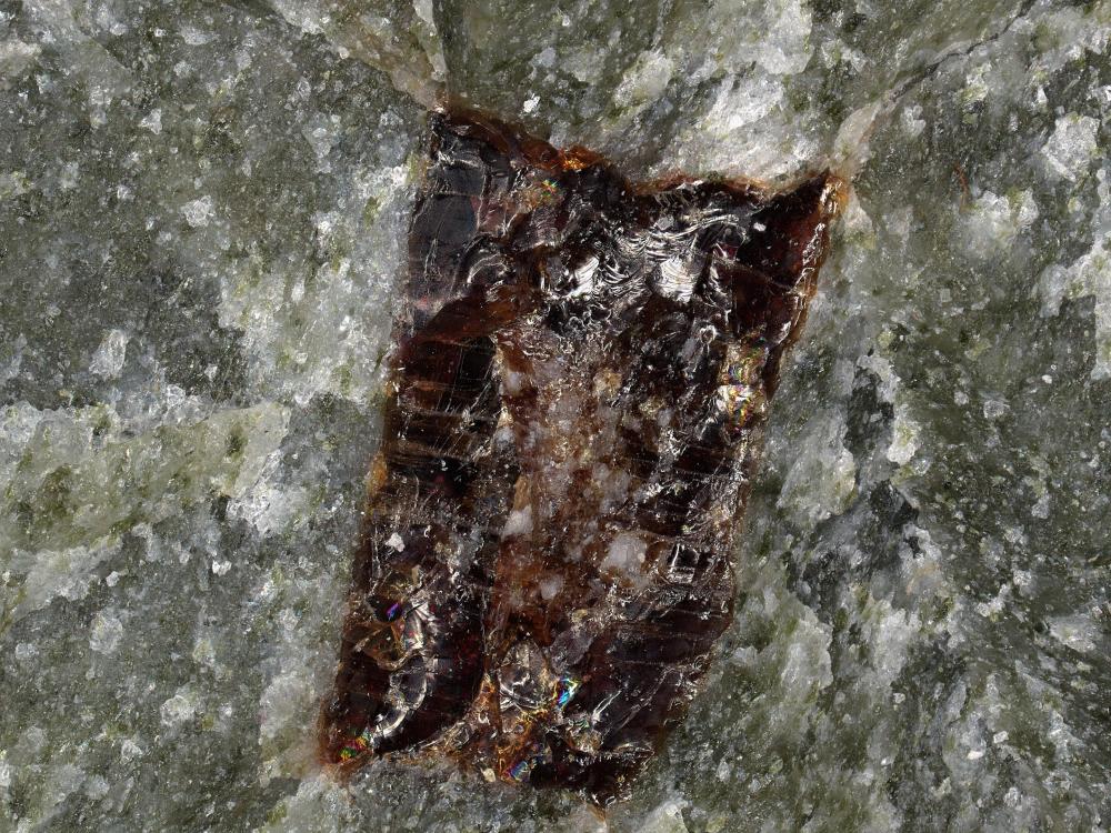 Fluorbritholite-(Ce)